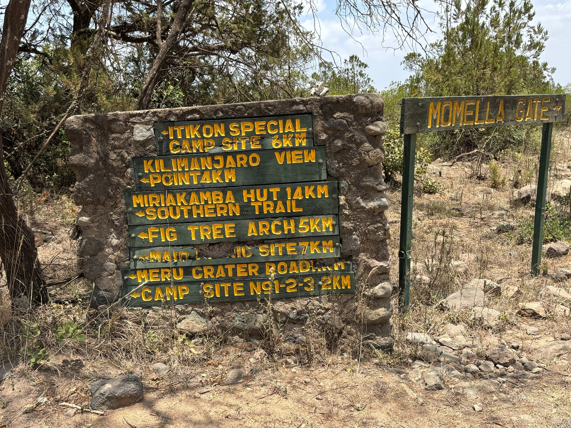 Momella Gate directional sign